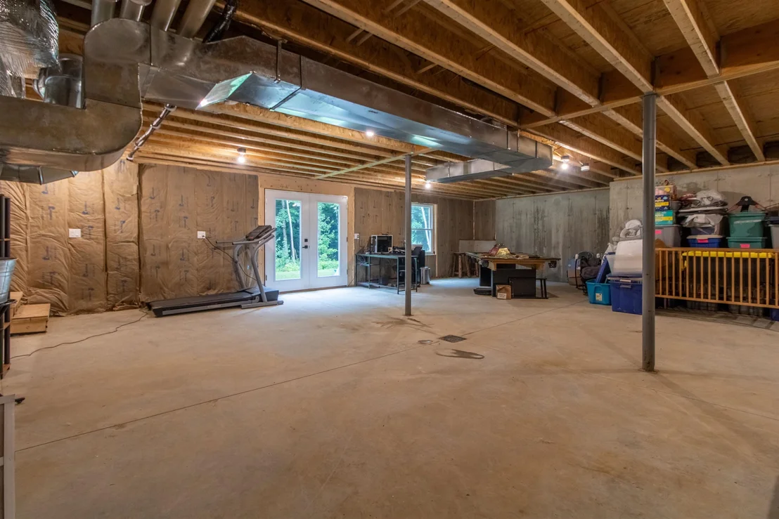 Photo of 559 Spencer Hill