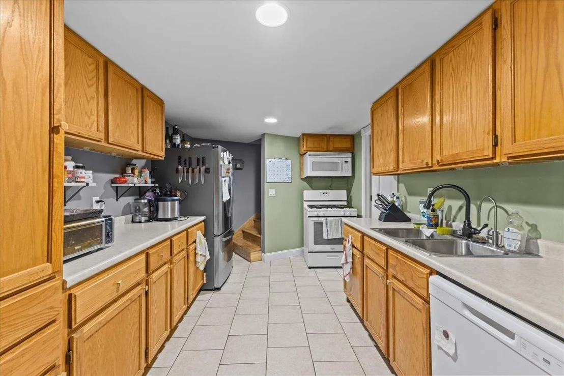 Photo of 413 Hibbard