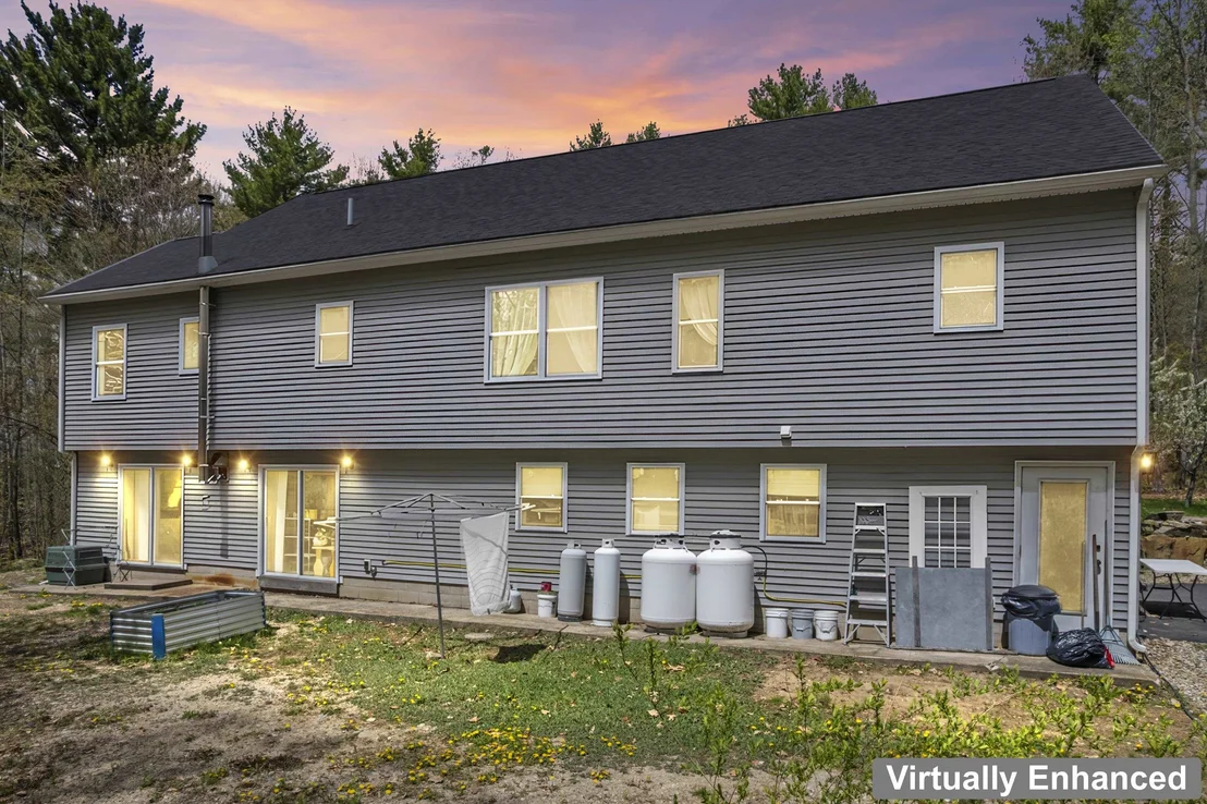 Photo of 80 Maple