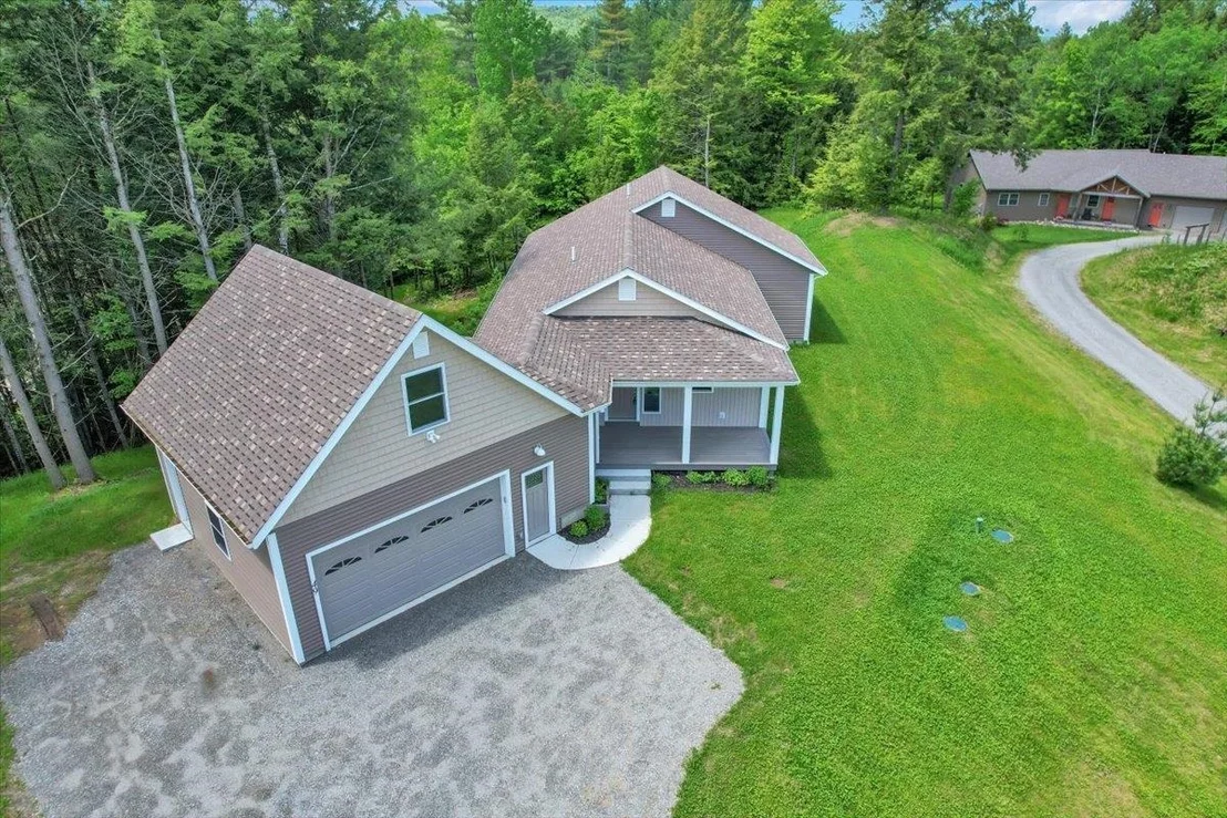 Photo of 49 Hemlock