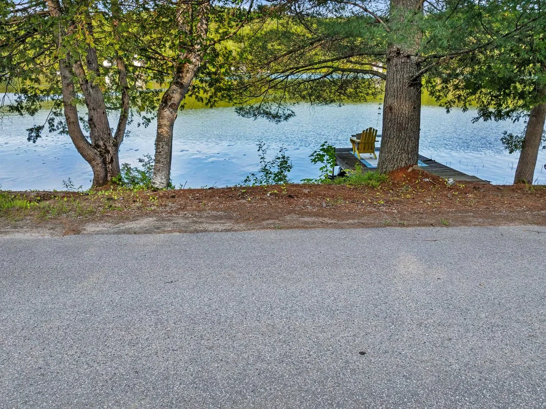 Photo of 281 Cedar Pond