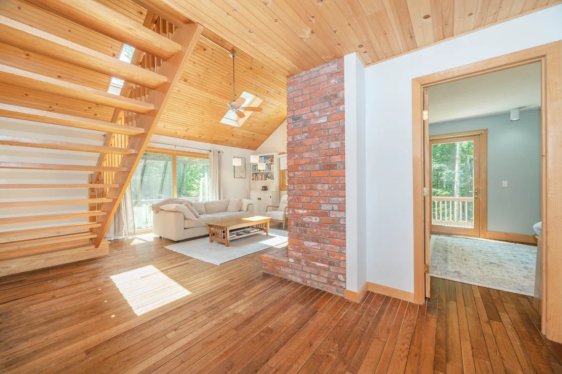 Photo of 32 Highwood