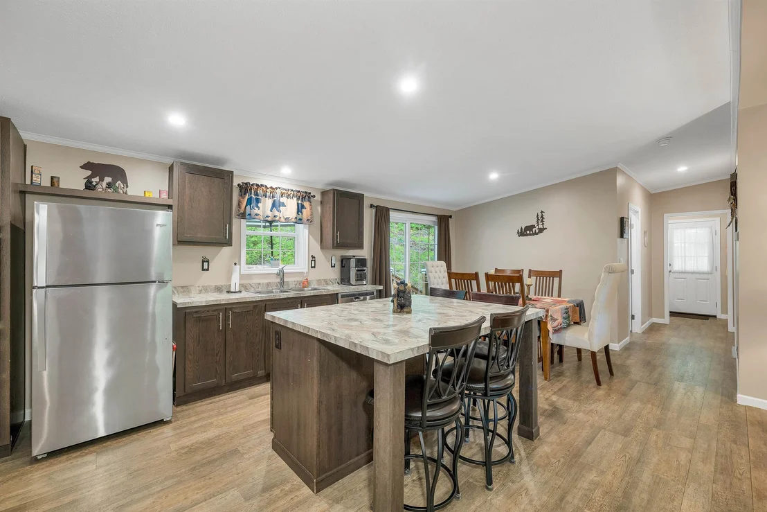 Photo of 48 Harold Avery