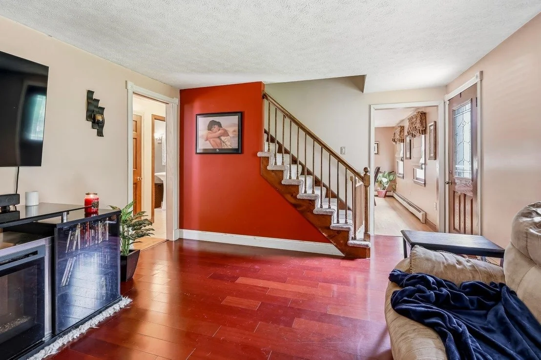 Photo of 154 Flagg