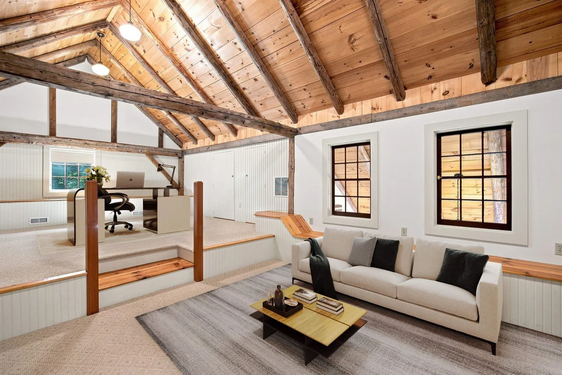 Photo of 369 Stoddard