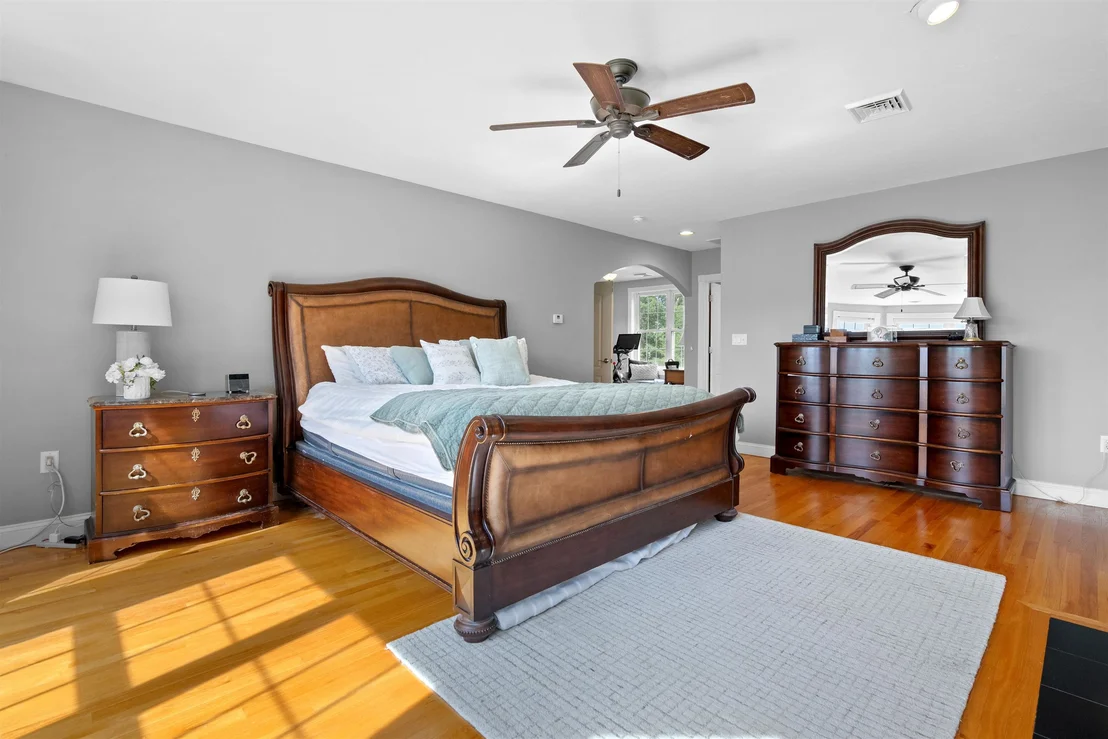 Photo of 8 Arcadia