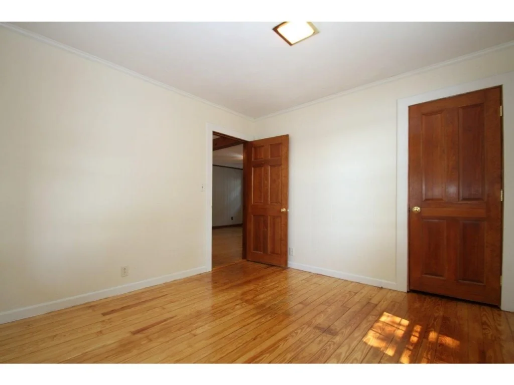 Photo of 6 Lakeside