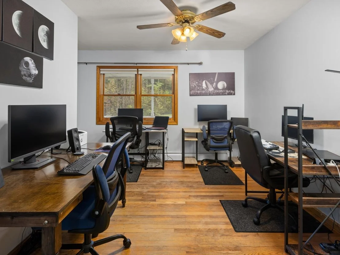 Photo of 140 Austin