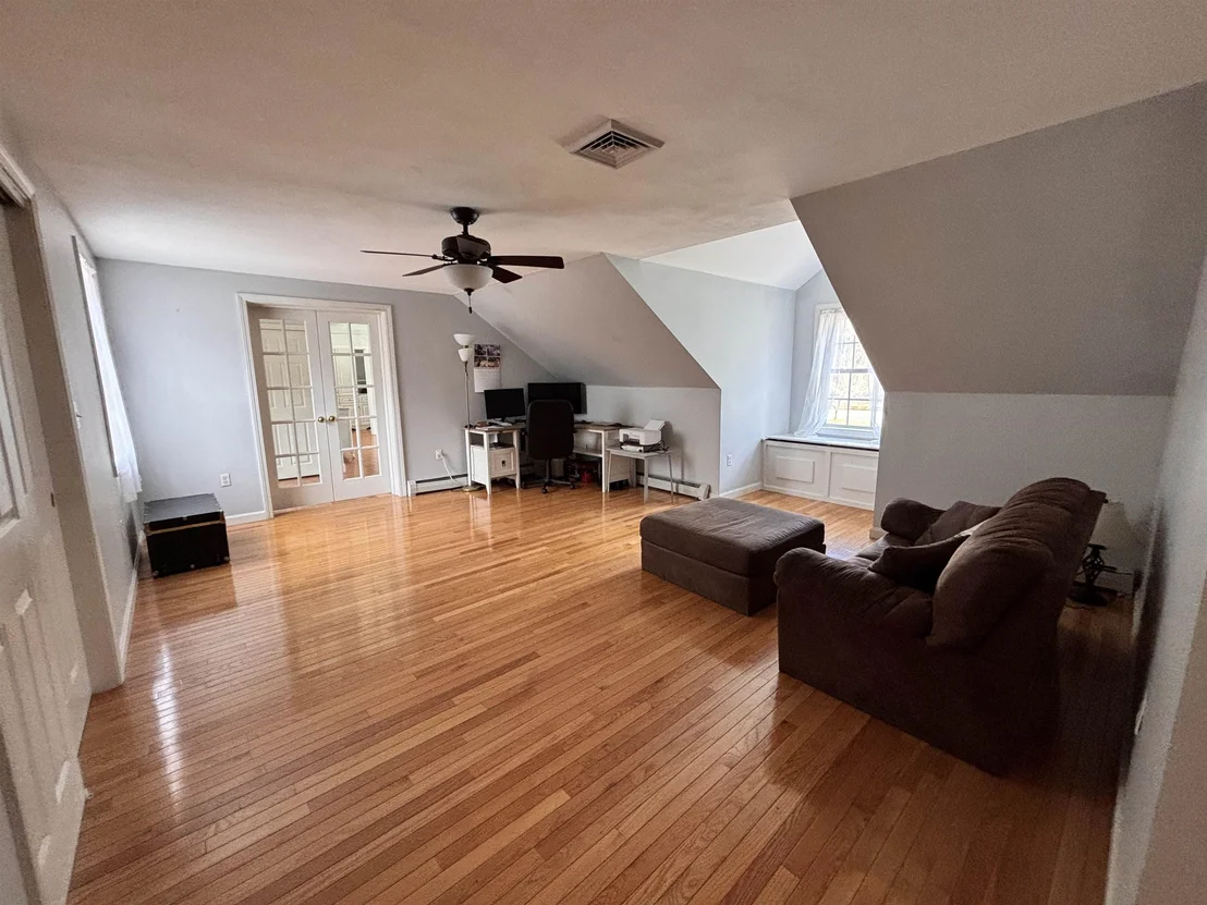 Photo of 87 Juniper