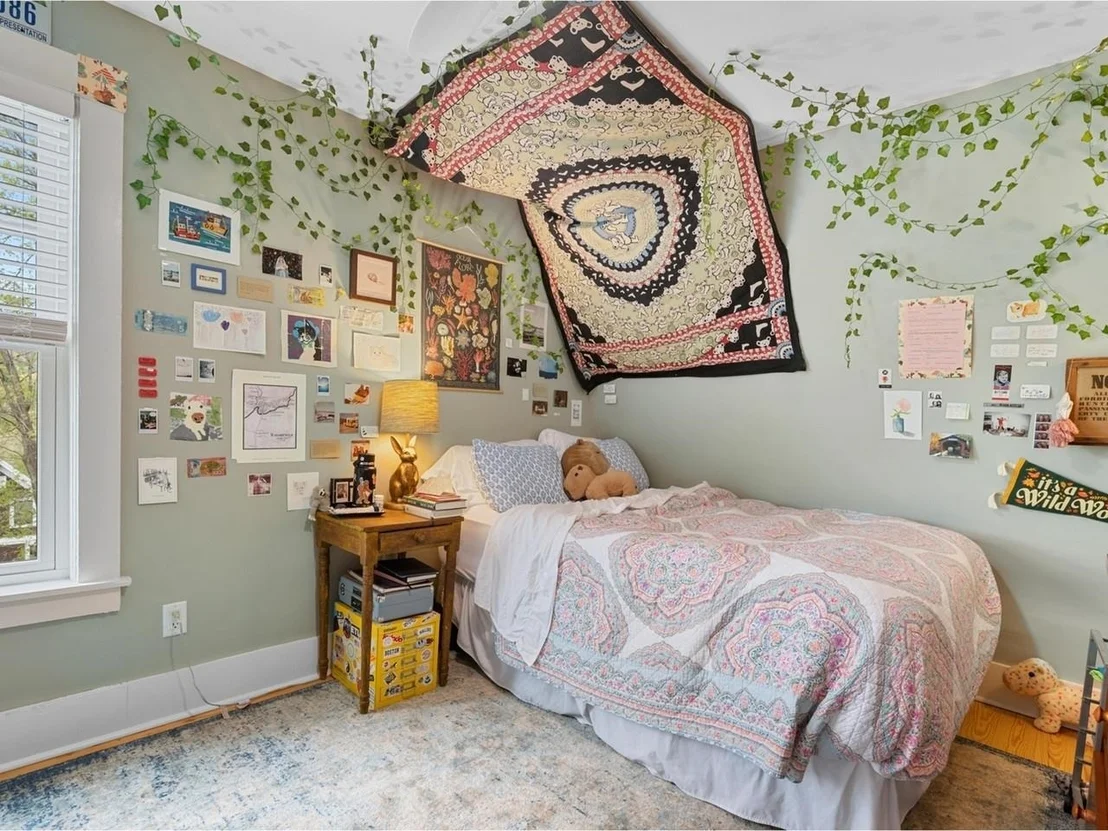 Photo of 8 Richardson