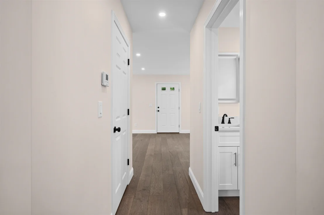 Photo of 335 Raymond