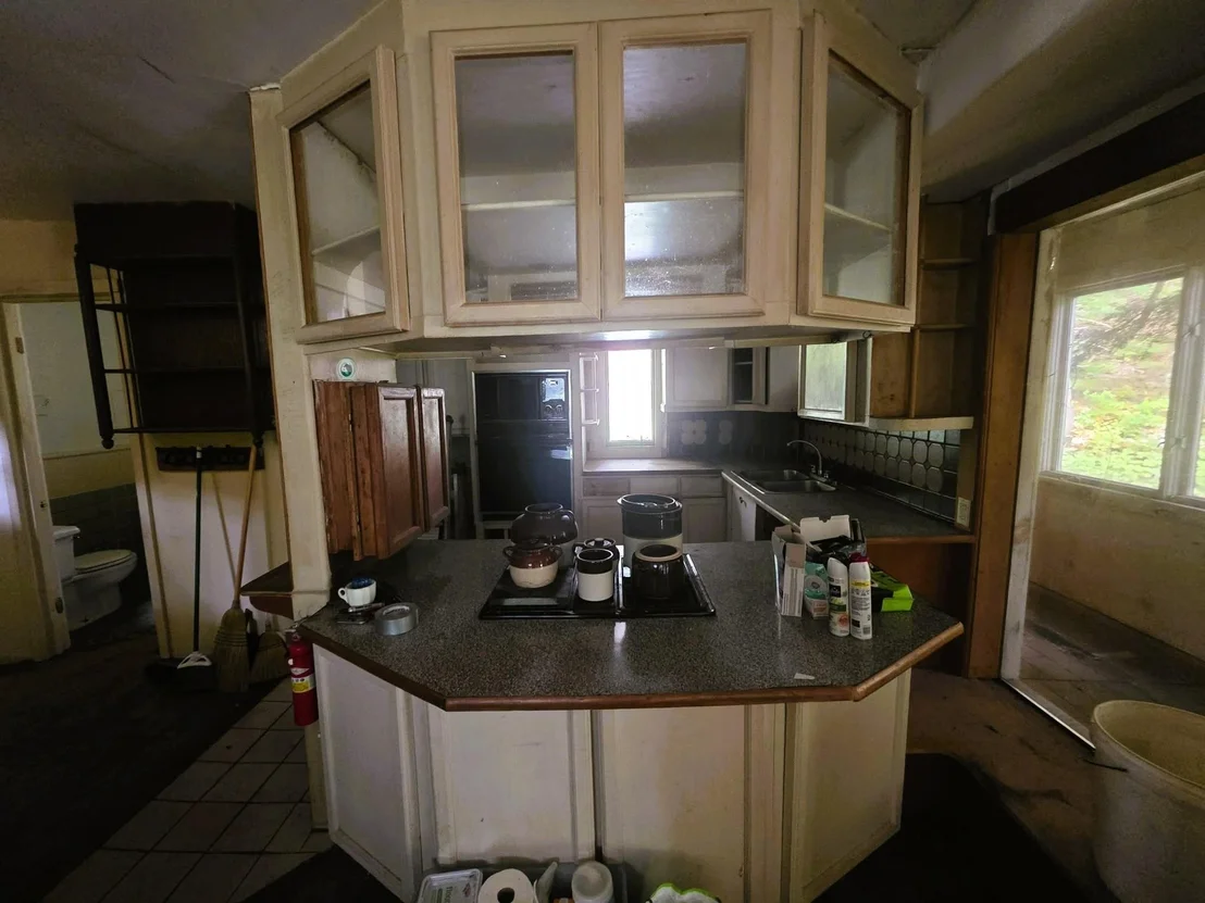 Photo of 1107 Broad Brook