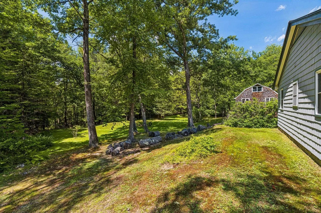 Photo of 72 Ledge
