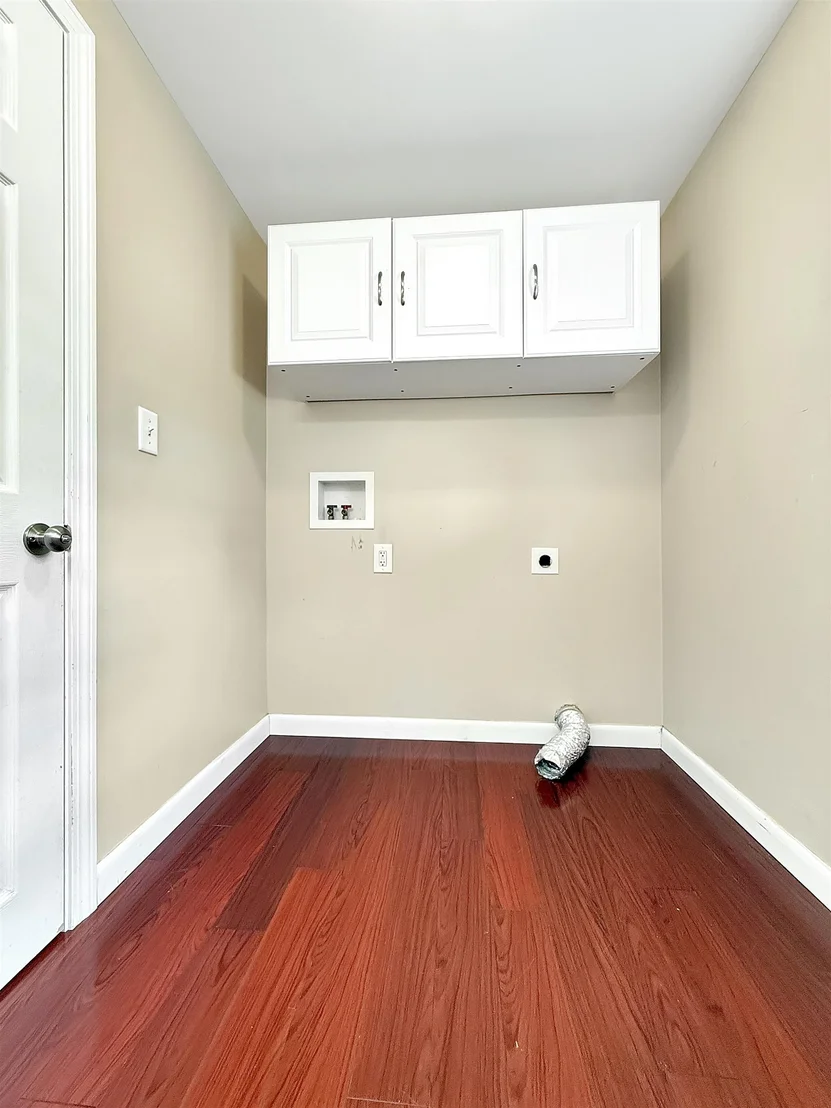 Photo of 465 Hillside