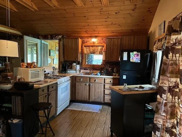 Photo of 55 Hurlburt