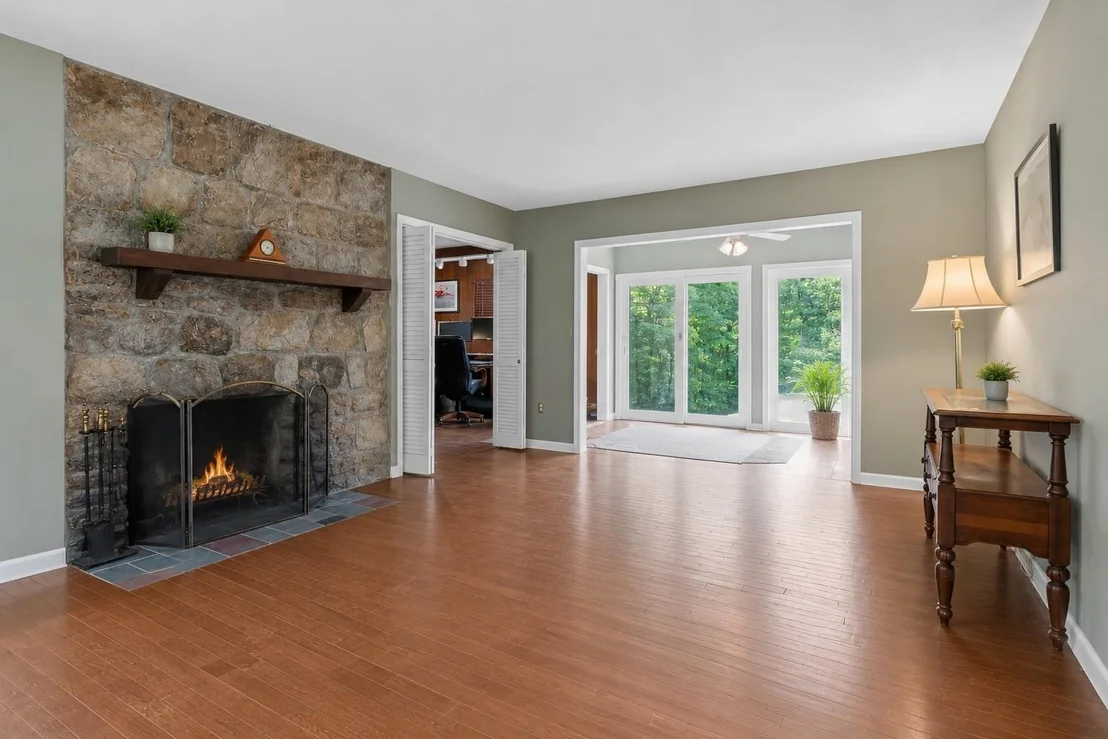 Photo of 1039 Berwal