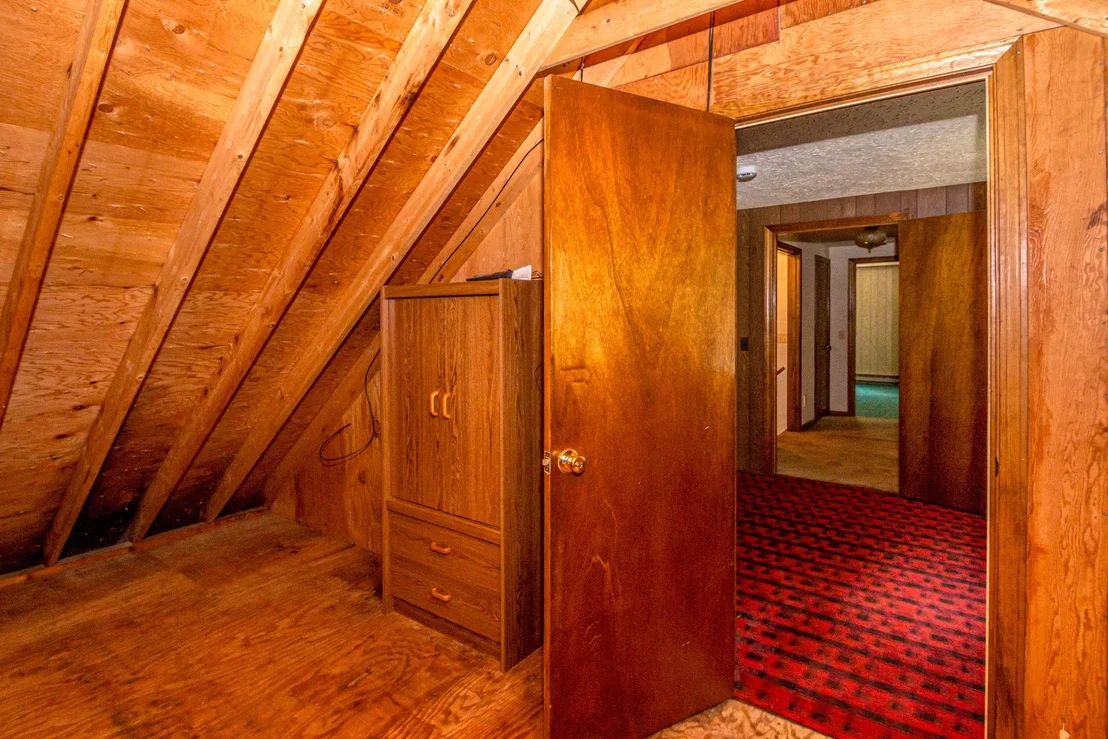Photo of 141 Red Eagle Brook