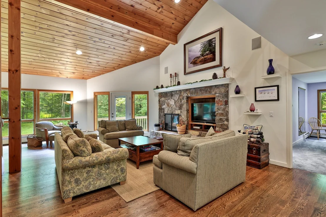 Photo of 58 Knoll