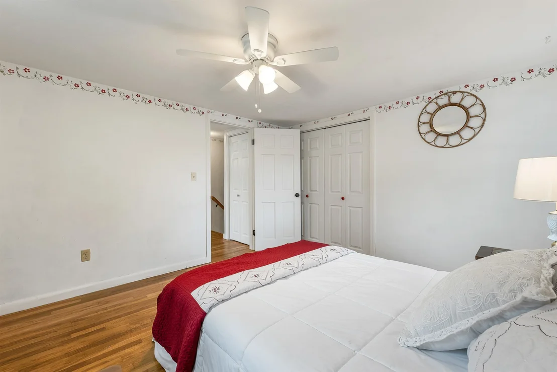 Photo of 2 Belmont