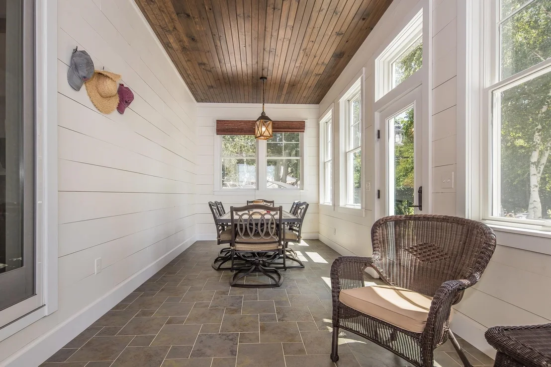 Photo of 1 W. Crystal Haven