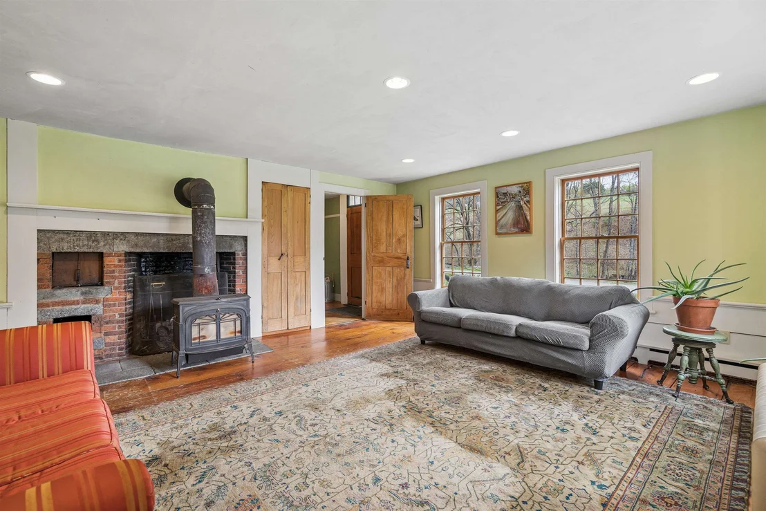 Photo of 77 Kibling Hill