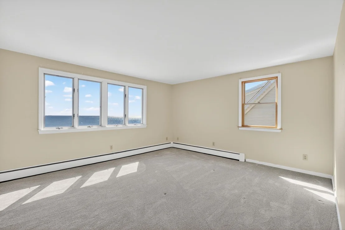 Photo of 1116 Ocean