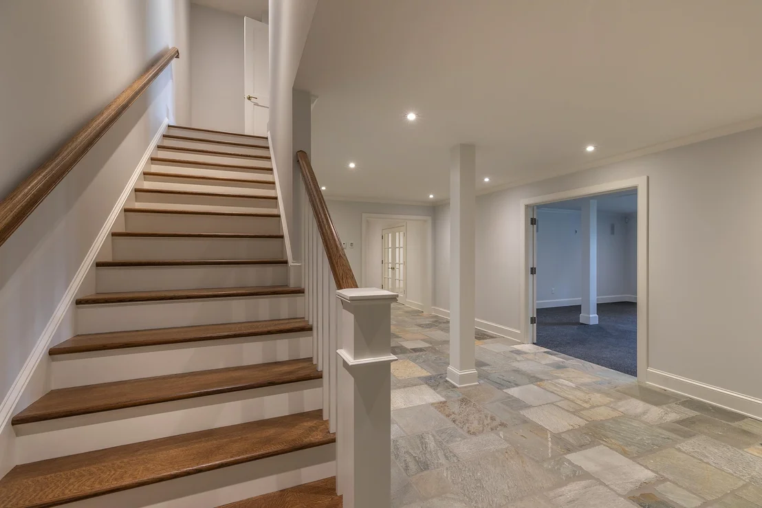 Photo of 551 West Fields