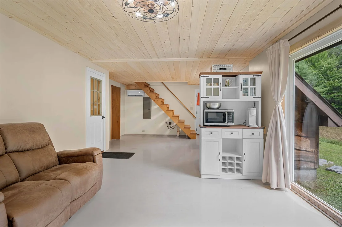 Photo of 1107 Apple Hill