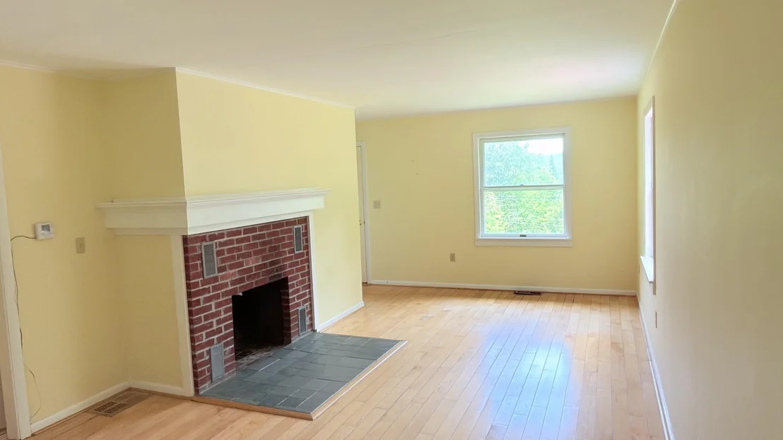 Photo of 699 Glenbrook