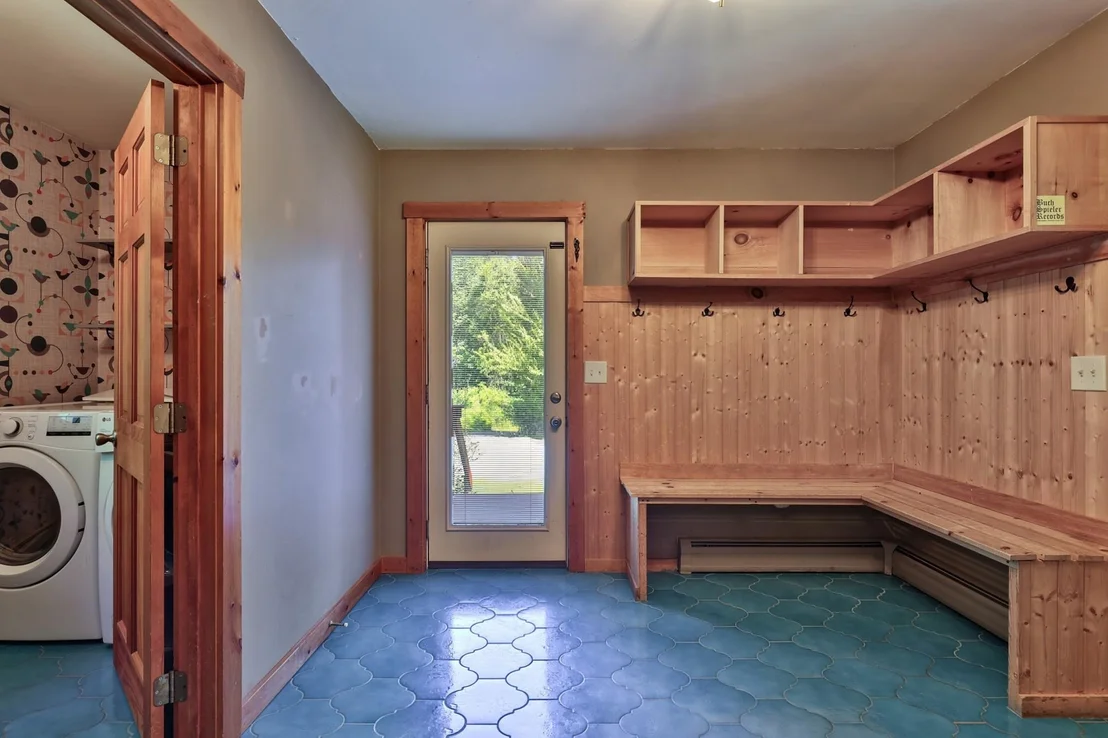 Photo of 38 Stony Brook