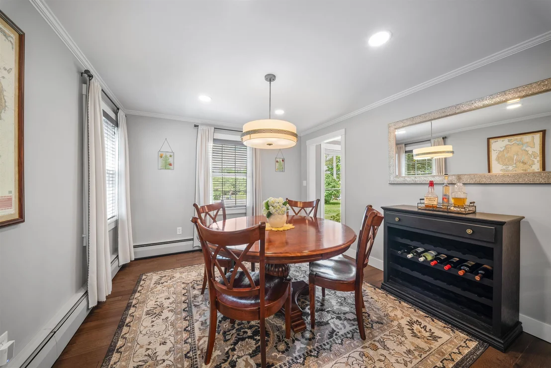 Photo of 232 Dover Point