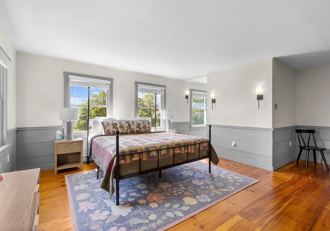 Photo of 470 Maple