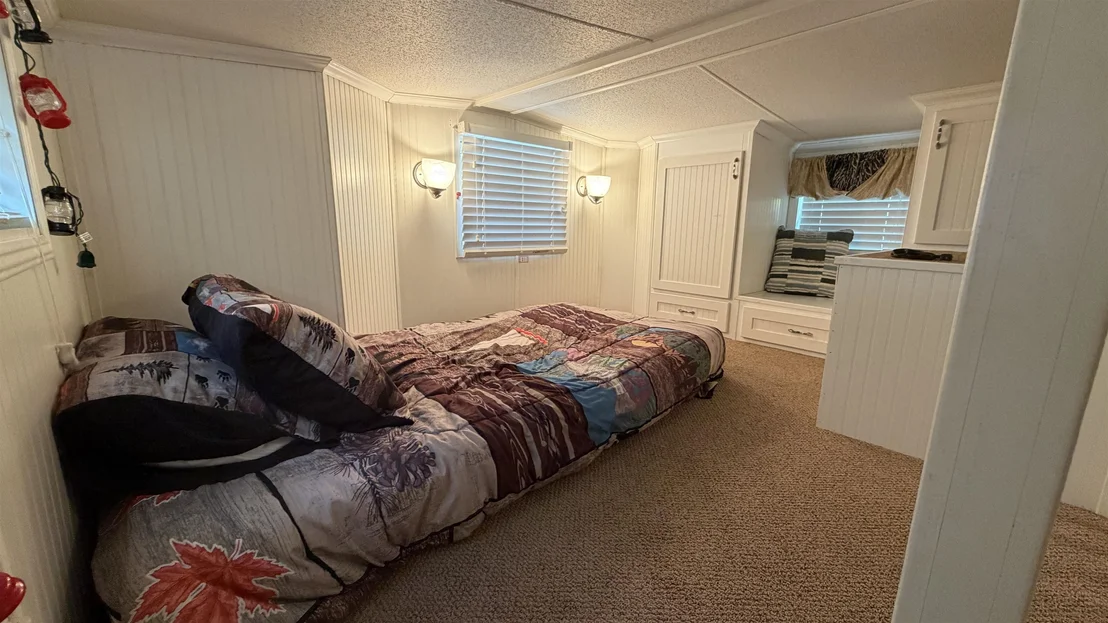 Photo of 77 Brookside