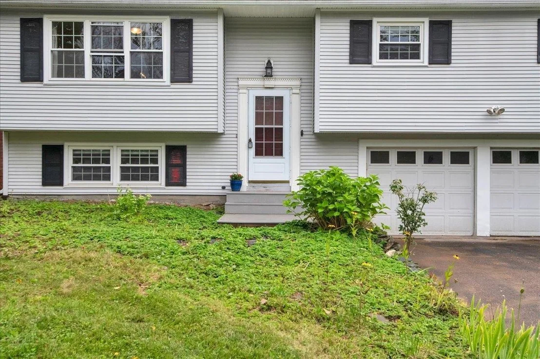 Photo of 9 Griswold
