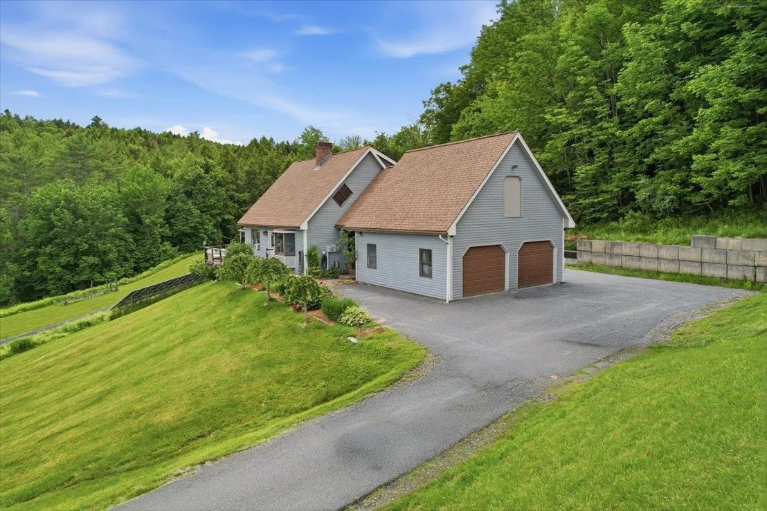 Photo of 33 Valley View