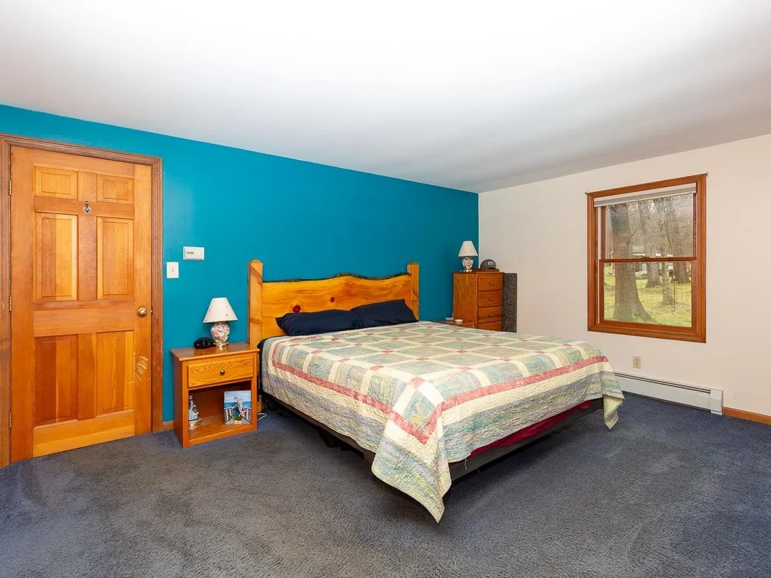 Photo of 8 Laurel