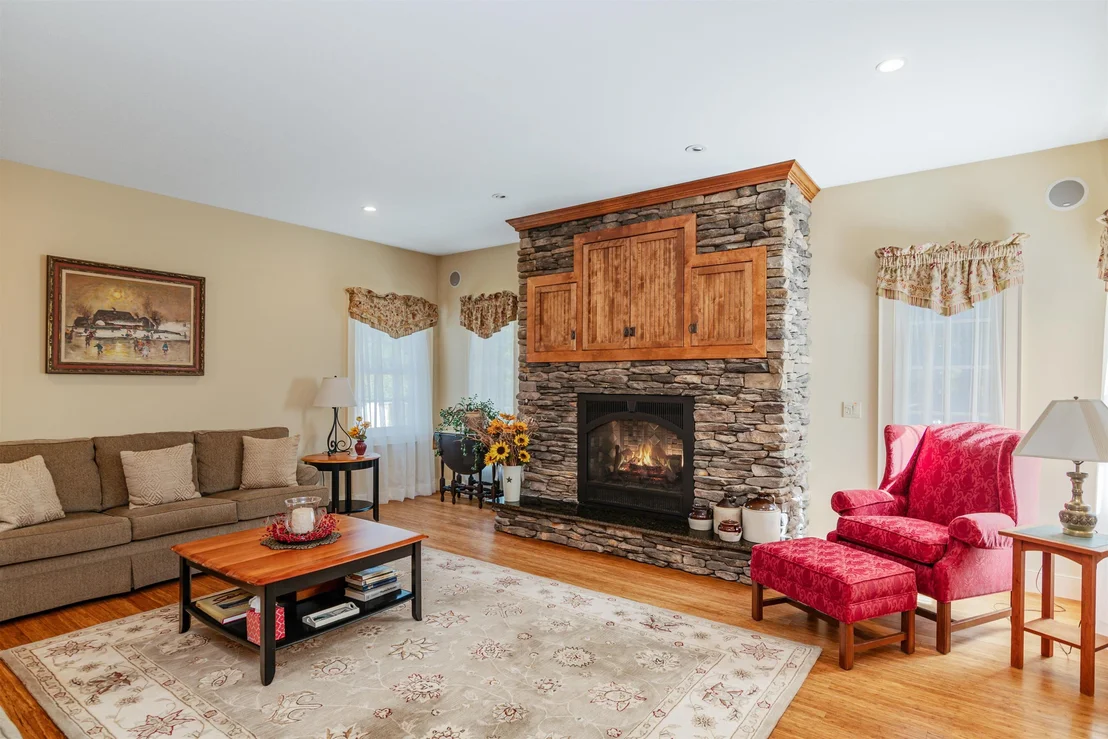 Photo of 577 Elmore mountain