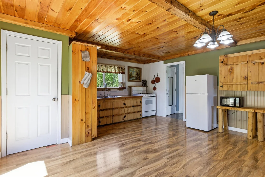 Photo of 2691 Old Pond Hill