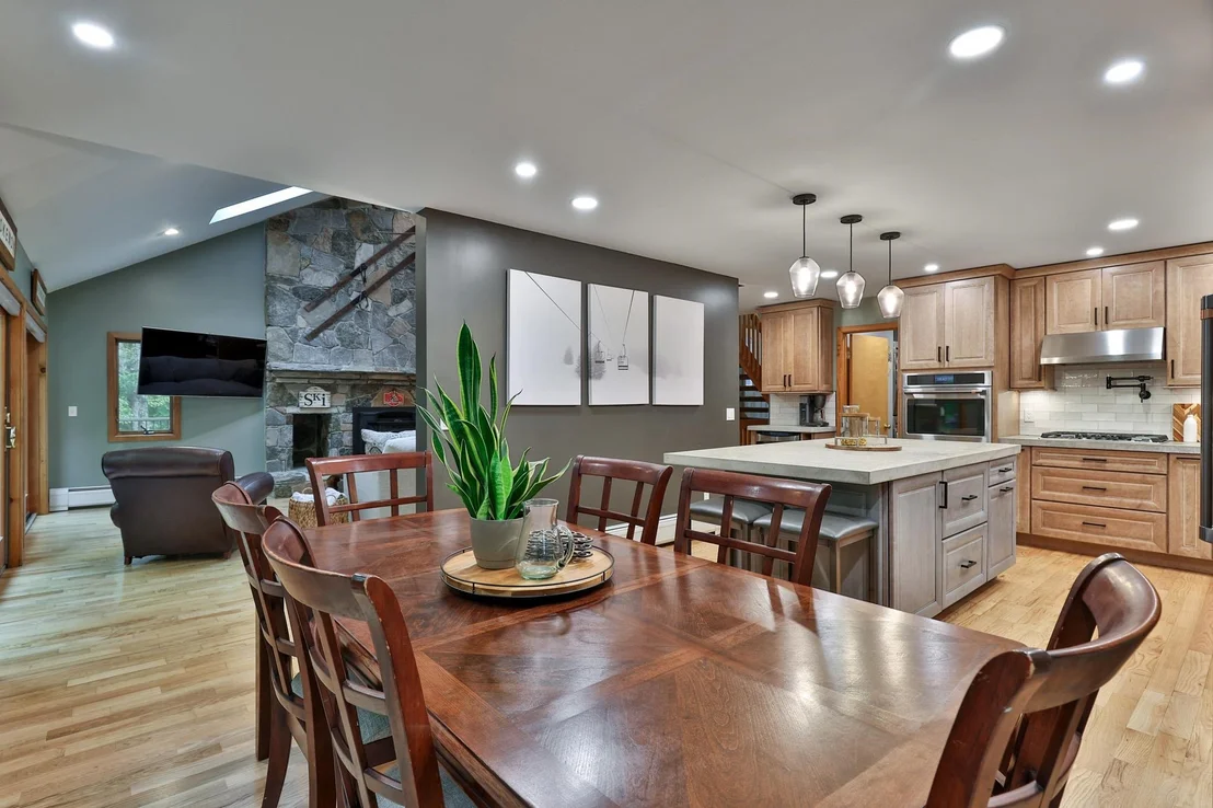Photo of 28 Mountain View