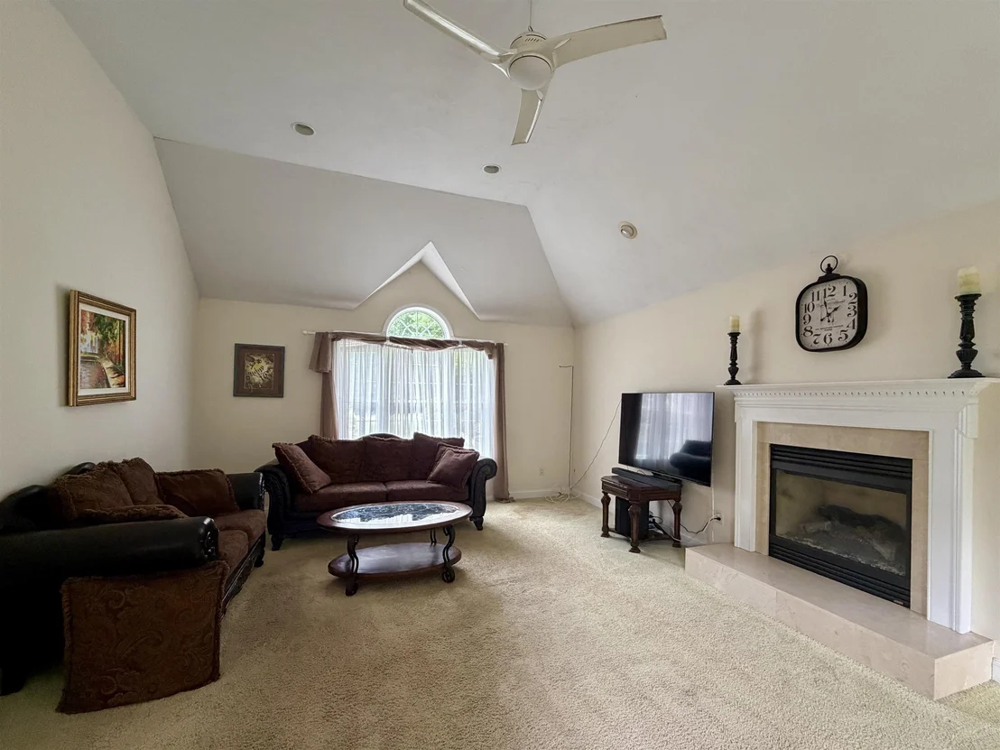 Photo of 35 Mockingbird Hill