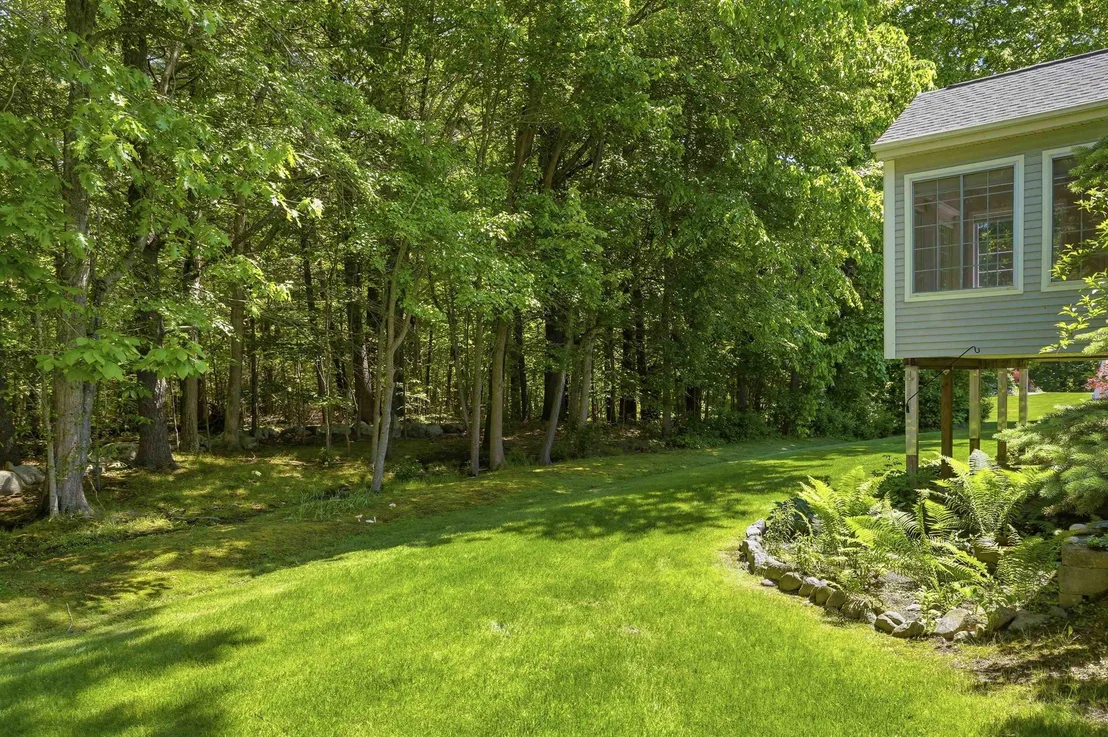 Photo of 6 Meadowood
