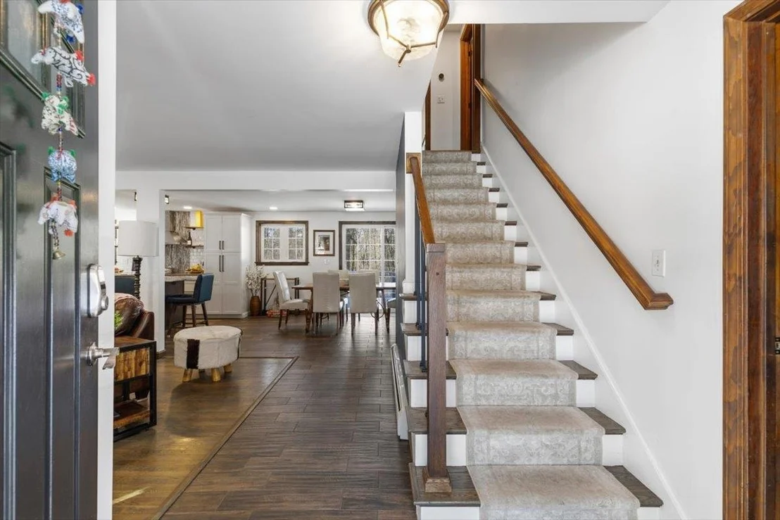 Photo of 11 Farview Hill
