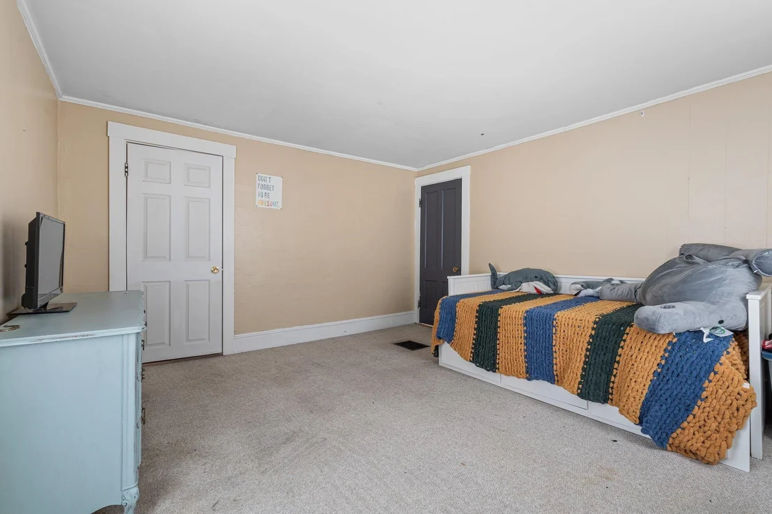 Photo of 38 High