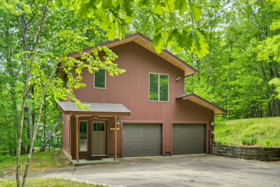Photo of 18 Treehouse