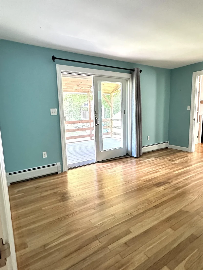 Photo of 720 Pine Banks