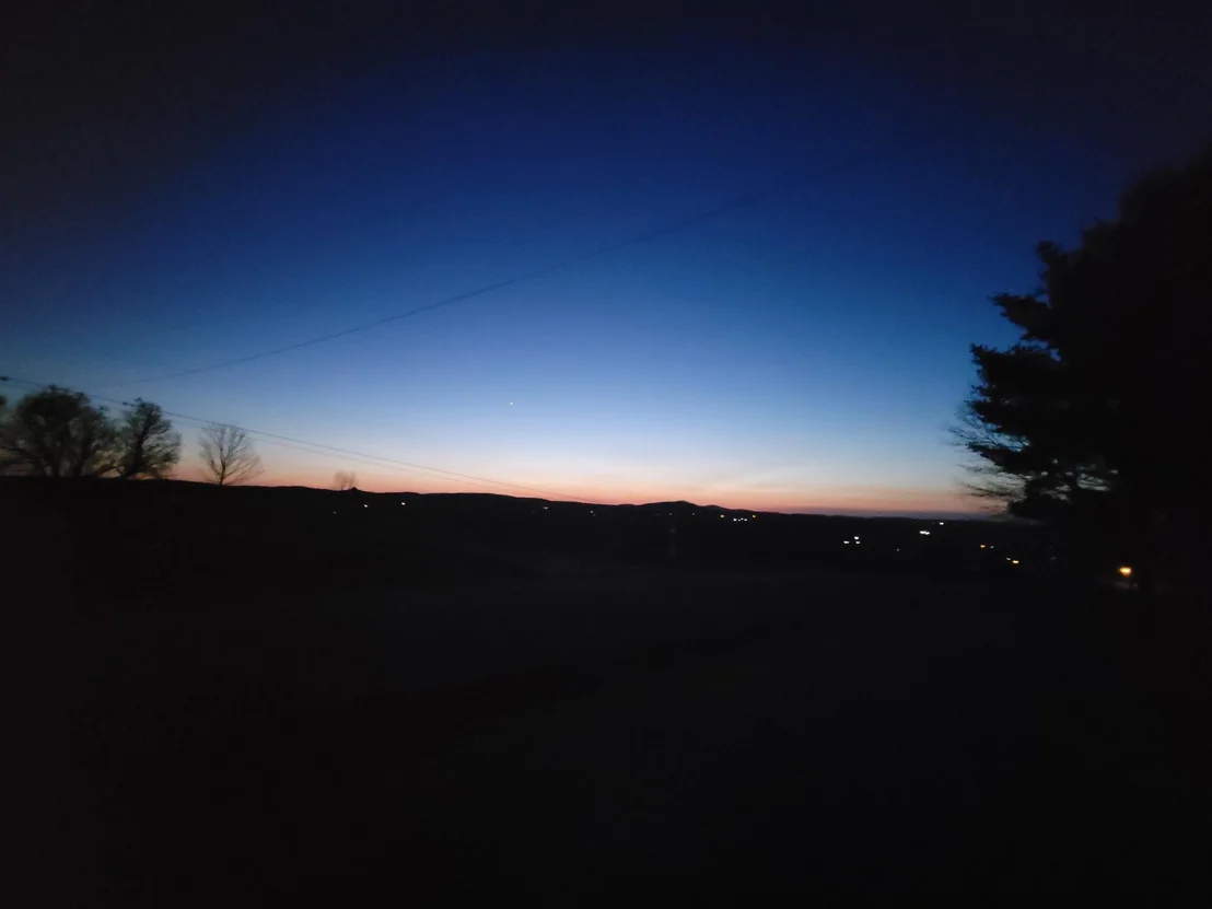 Photo of 2570 Maple Hill