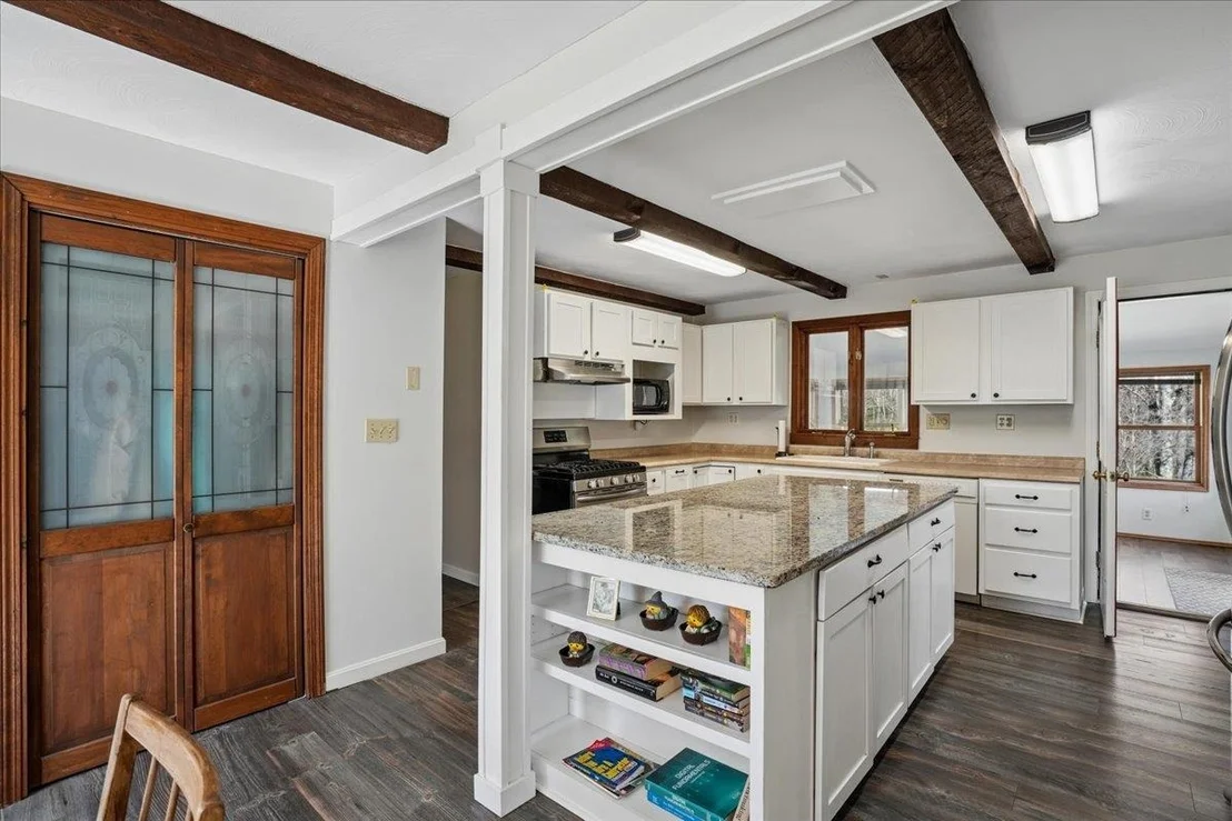 Photo of 326 Lockes Hill