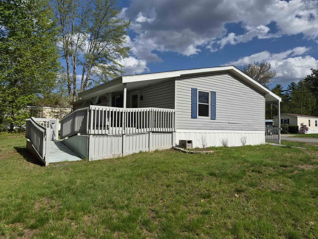 Photo of 74 Lamplighter