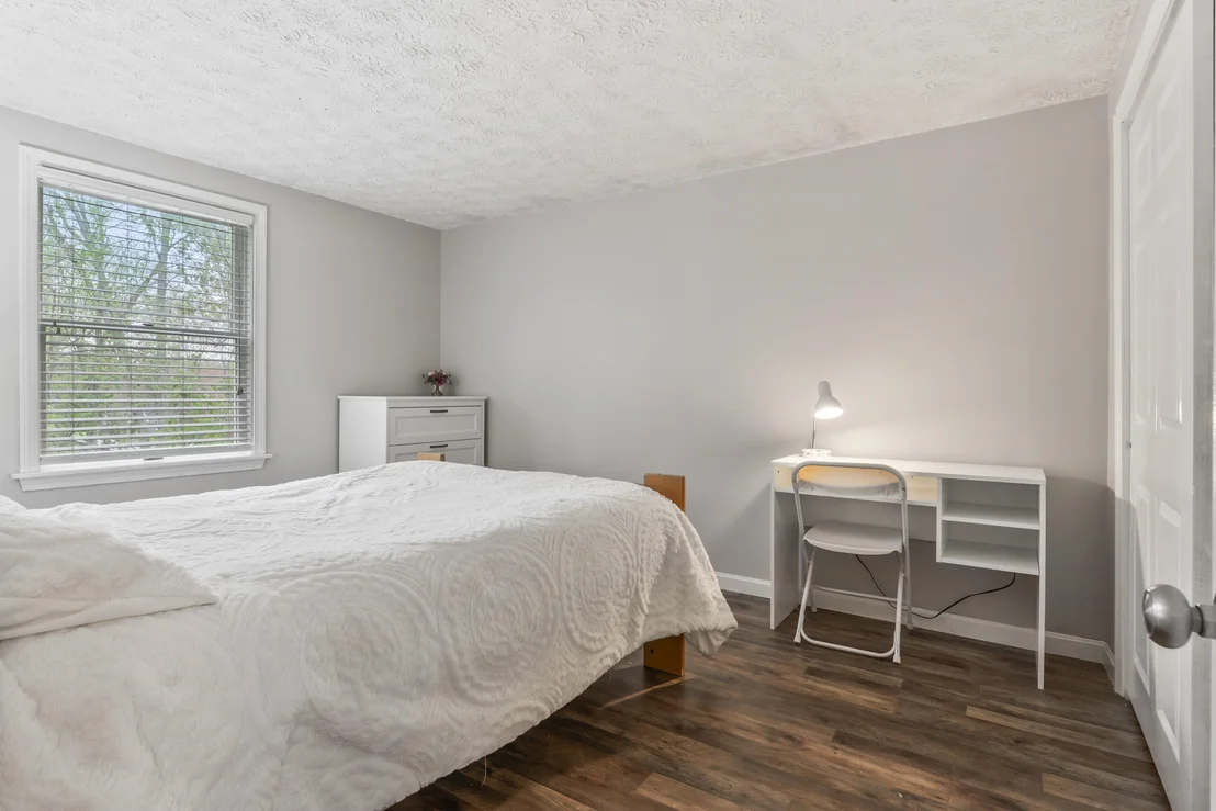 Photo of 35 Buttonwood