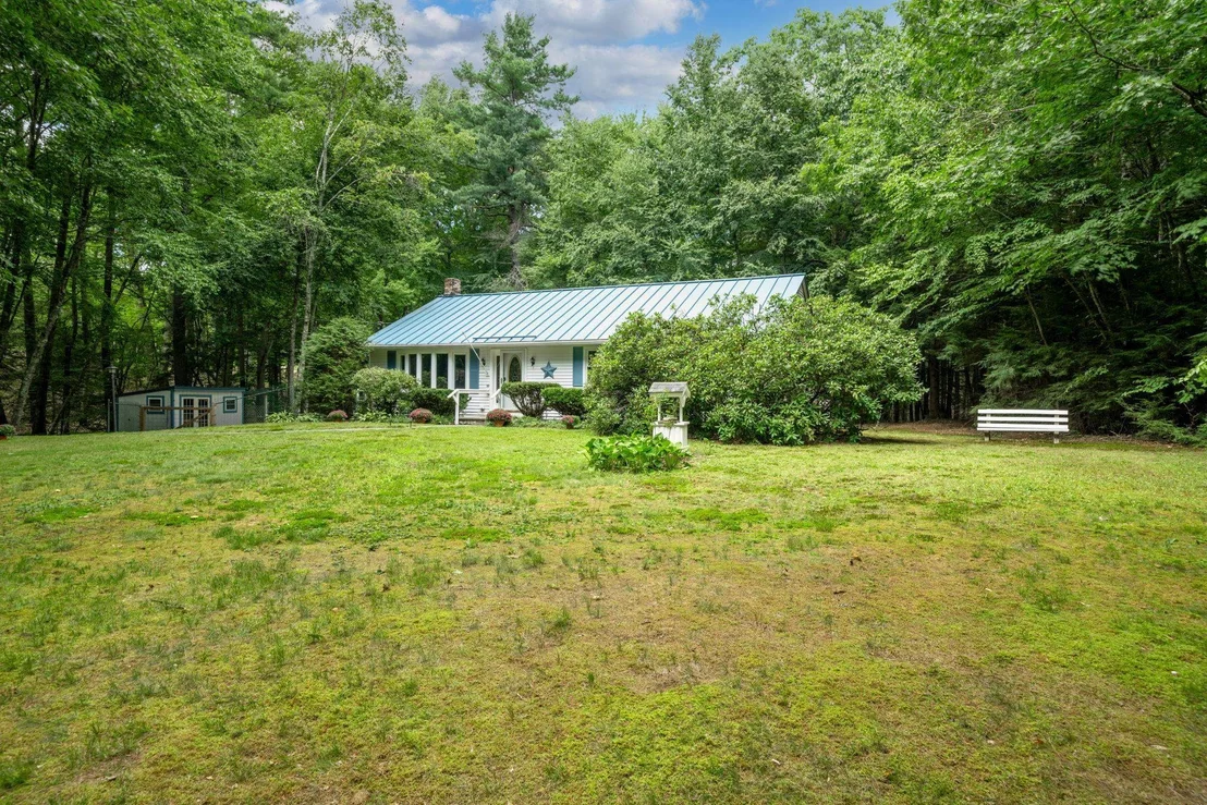 Photo of 7 Danforth